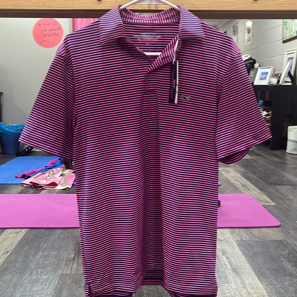 Men’s Vineyard Vines on the go Sankaty polo, pink/blue, new w/ tags, S!